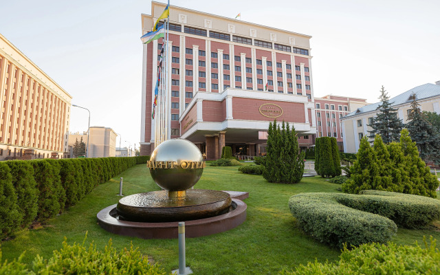 President Hotel