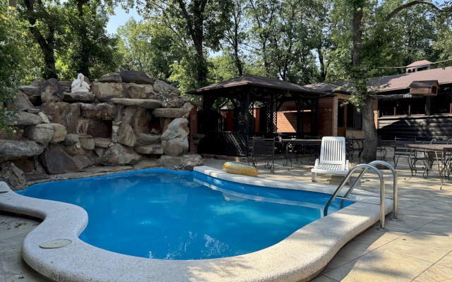 Гостевой Дом 020 Геленджикский 167А