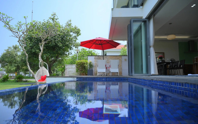 The Ocean Villa