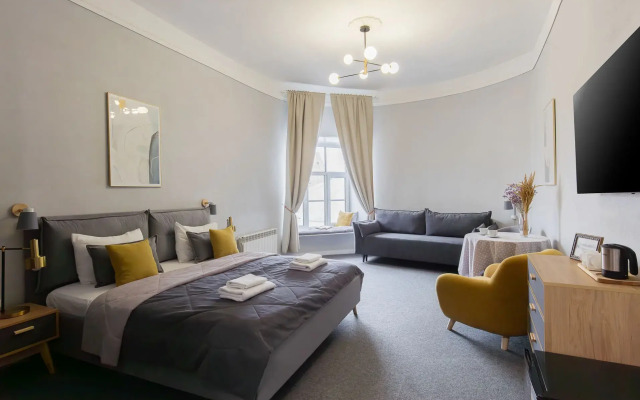 Lopatin Nevsky 100 Hotel