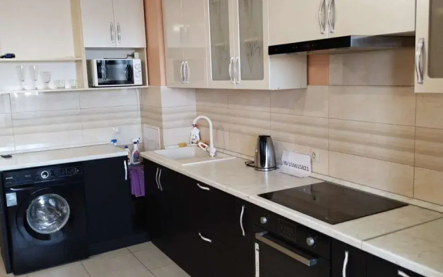 Na Ul. Tukhachevskogo, 80 Flat
