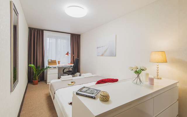 GM ryadom s Ekspocentrom i Belym domom Apartments