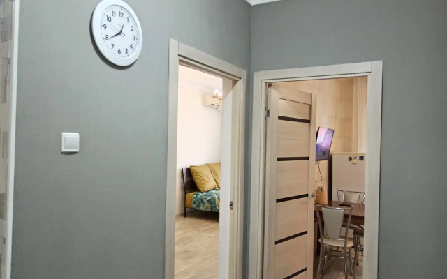 Квартира уютная в тихом районе на Аэродромной 102А от Горницы