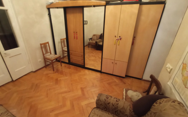 Квартира в тихом дворе