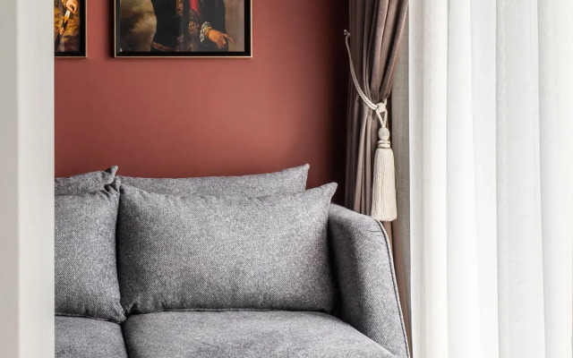 Look&Feel Aristocrat Apartments