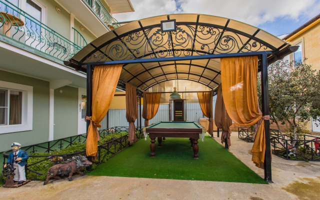 Dinara Guest house