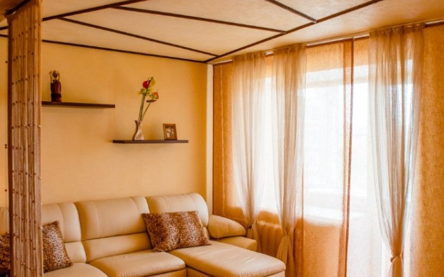 Na Irtyshskoy Naberezhnoy 13 Apartments