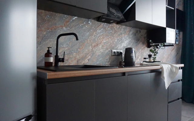 Квартира с Новым Ремонтом на Троих