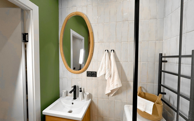 Квартира Олимпийская 79