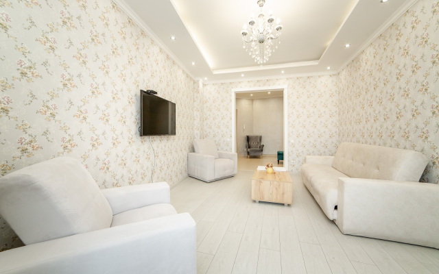 S dvumya spalnyami na Sverdlova Apartments