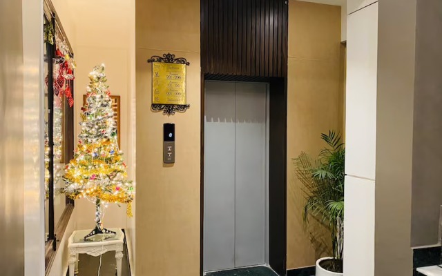 Imperial park by stay breezy Hotel