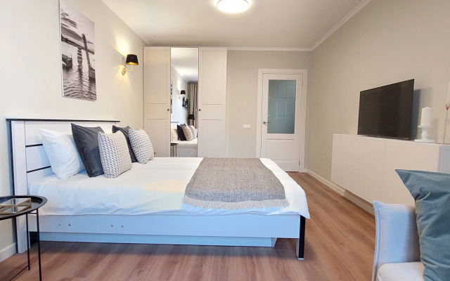 Skaylayt Na Bulvare A.grina Apartments