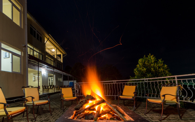 Aggrey  Hotel