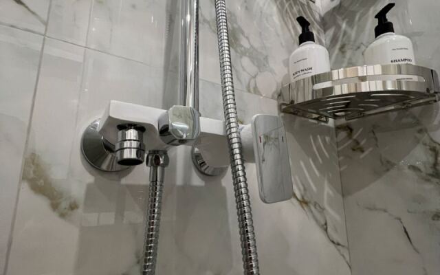 Апартаменты с большим бассейном