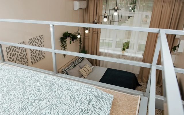 Studiya Dvukhurovnevaya Flat