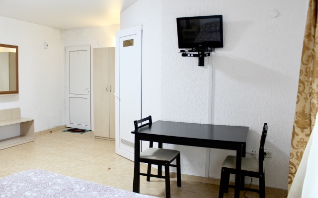 Na Komsomolskoy Guest House