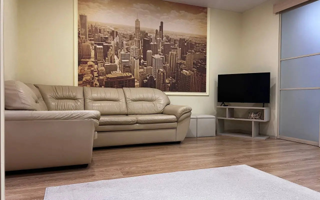 Na Ulitse Okulova 18 Flat