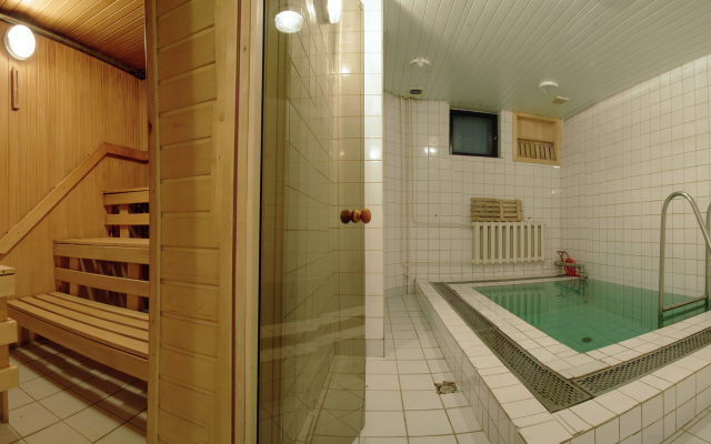 Vesta Hotel