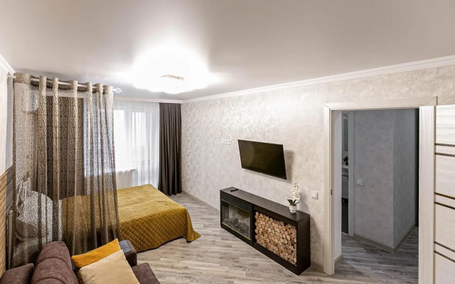 Na Ulitse Osipenko 5 Flat