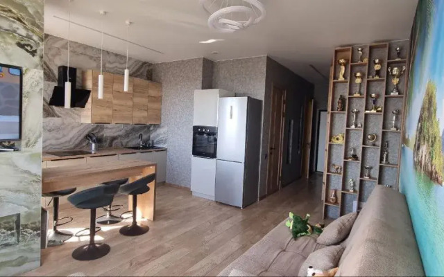 Dvukhkomnatnaya S Potryasayuschim Vidom Na More Flat