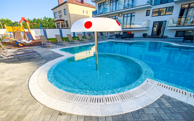Atlantic Beach Hotel
