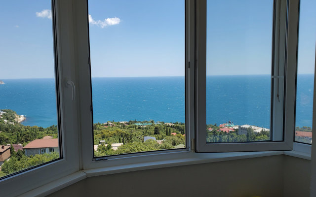 Двухкомнатные апартаменты с видом на море