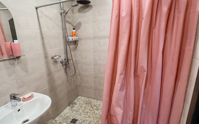 V ZhK Alye Parusa Apartments