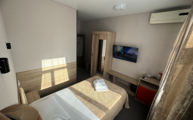 Rose Caucasus Verde Guest House