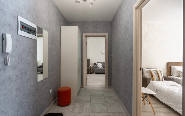 Dve podushki na Valdajskoj, 2k2 Flat