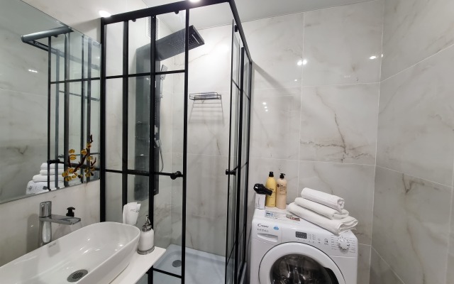 Квартира Стильная двушка в Казани напротив Озера Чуйкова