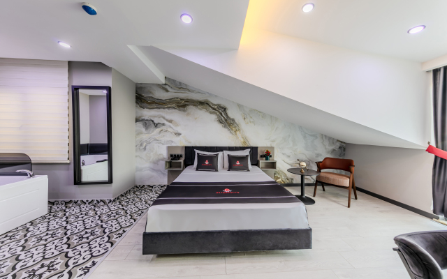 Intercity Airport Hotel