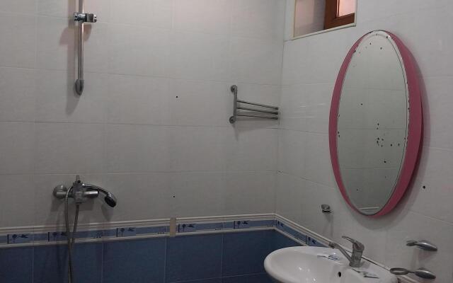 Happiness Guest House