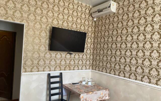 Aleksis Guest House