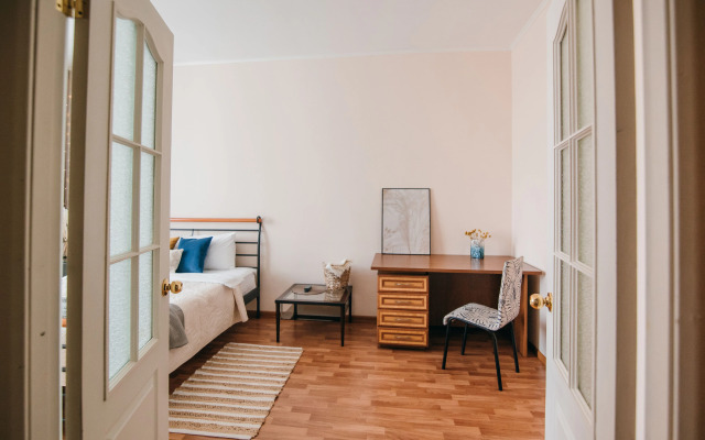Sovremennaya S Dvumya Spalnyami! Flat