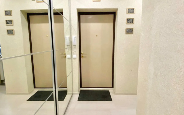 Квартира Двухкомнатная на Гареева