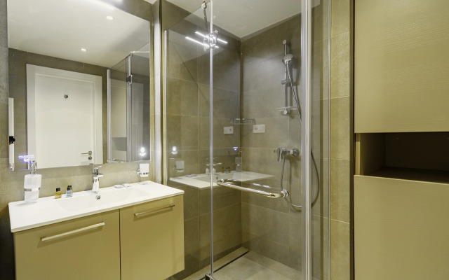 Alliance Palace by Grand City Apartment Hotel