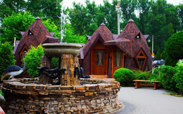 Okhotnichiy Club