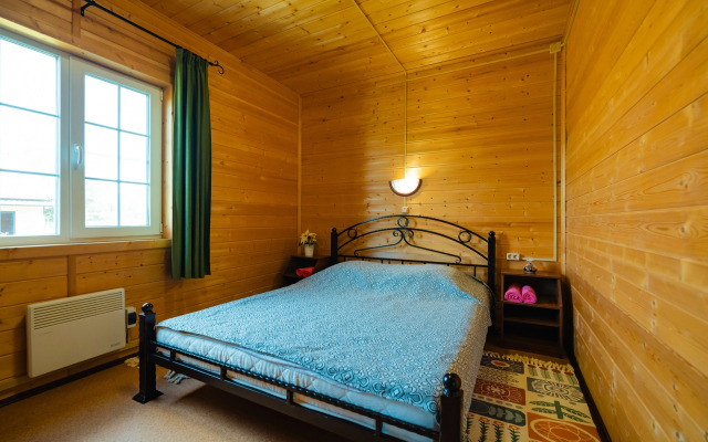 Частный дом на берегу озера Плещеево 57Б