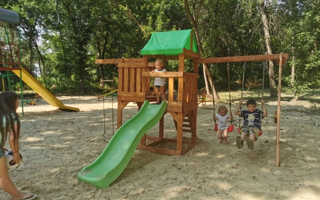 Benelyuksdon Recreation Camp