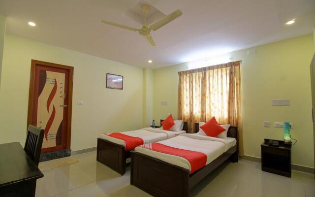 Отель Felicity Inn by Sky Stays