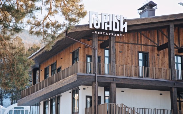 3*  Vsesezonnyj kurort Manzherok Hotel