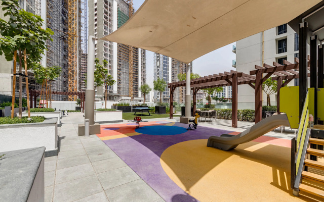 Апарт-отель Globalstay Azizi Riviera 40 Apartments