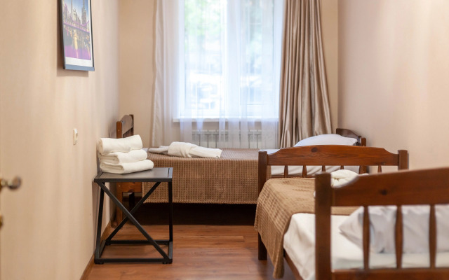 Квартира Уютная Трехкомнатная Квартира в Кисловодске