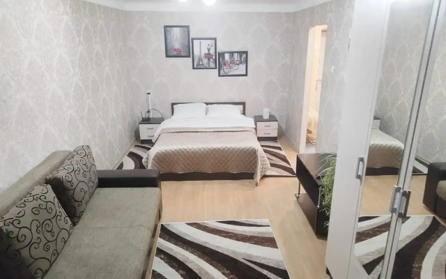 V tsentre Stavropolya Flat
