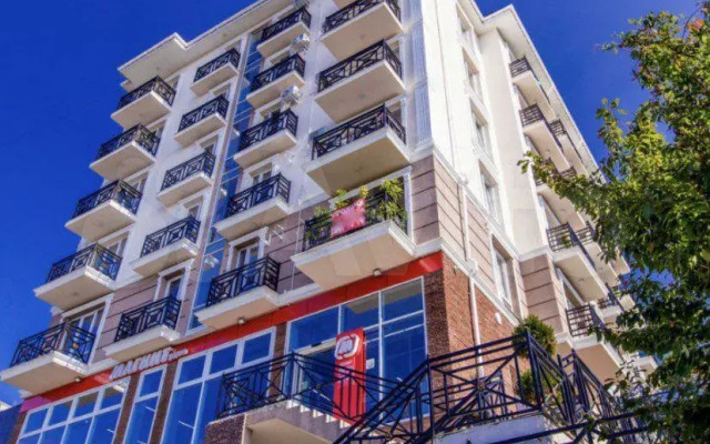 Studiya Milan S Vidom Na More Flat