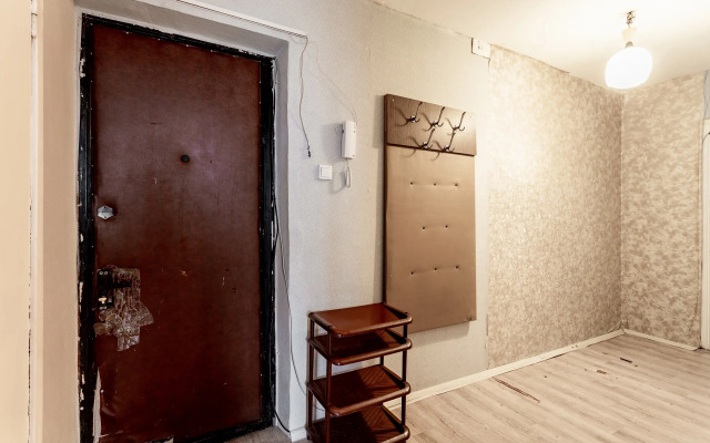 Shikarnaya Dvukhkomnatnaya  V Voskresenske Flat