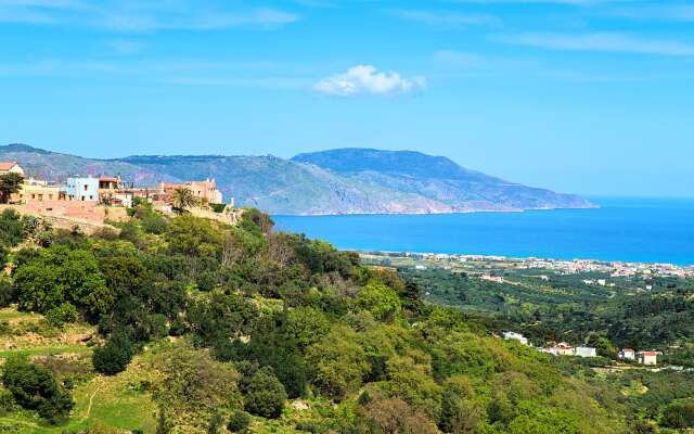Вилла Cretan View Heated Pool