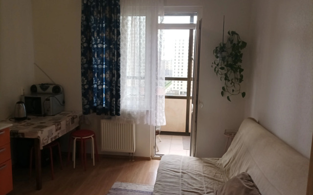Zhilye u Metro Flat
