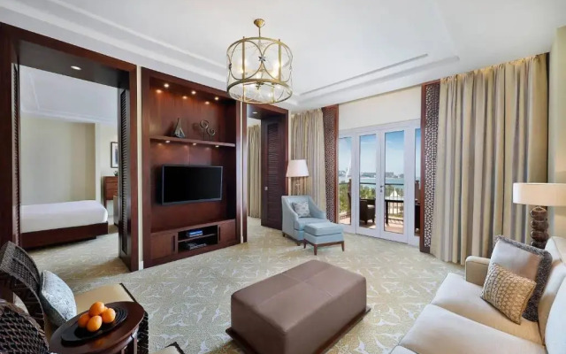 The Ritz-Carlton, Dubai Hotel