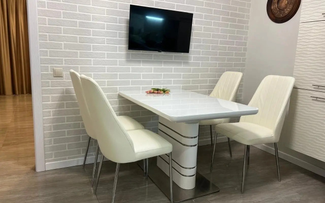 Na Pereulke Gorykogo 18 Flat